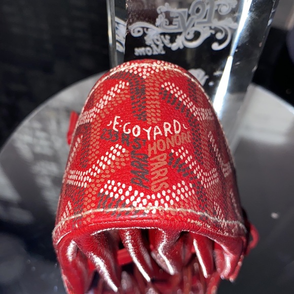 Authentic GOYARD Herringbone Leather Mini Drawstring Pouch Bag Bordeaux - Picture 5 of 17